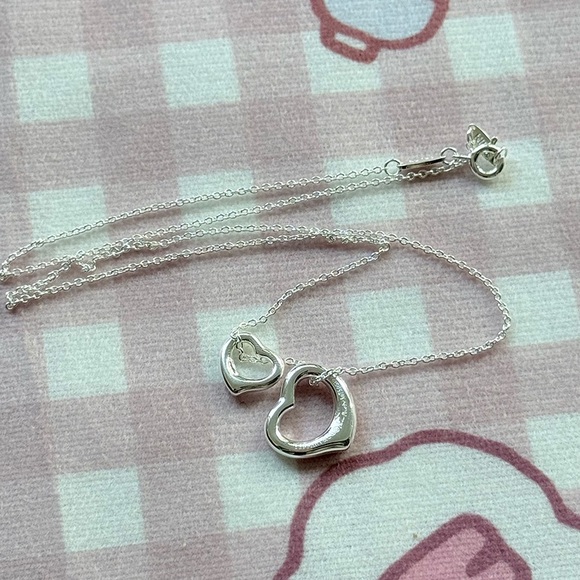 Tiffany & Co. Double Heart Pendant Necklace - Picture 7 of 7